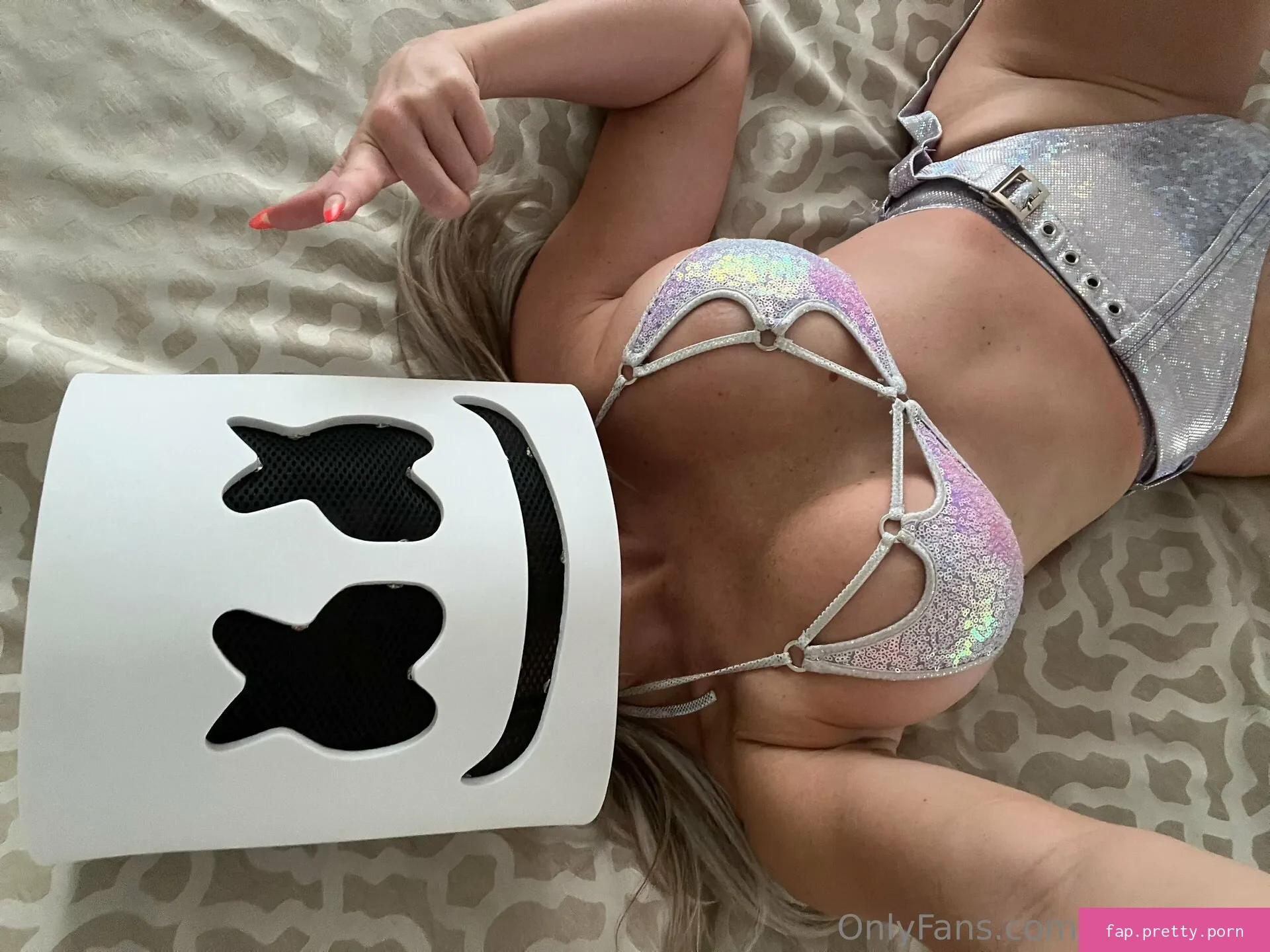 lailaa.rose - Photo #17