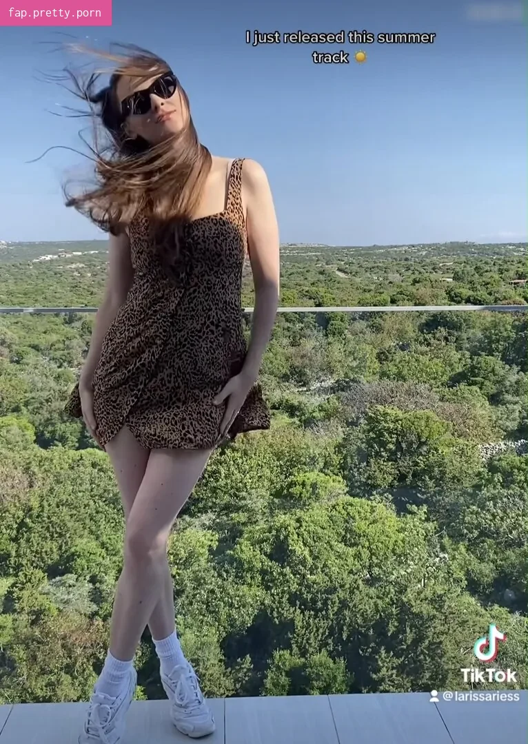 Larissa Rieß - Photo #19