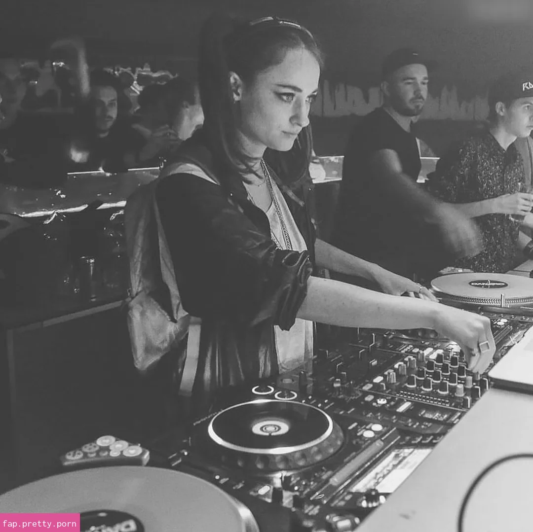 Larissa Rieß - Photo #90