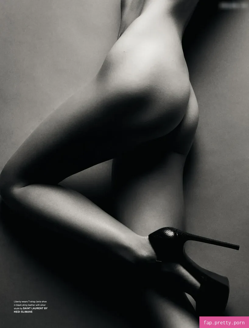Liberty Ross - Photo #27