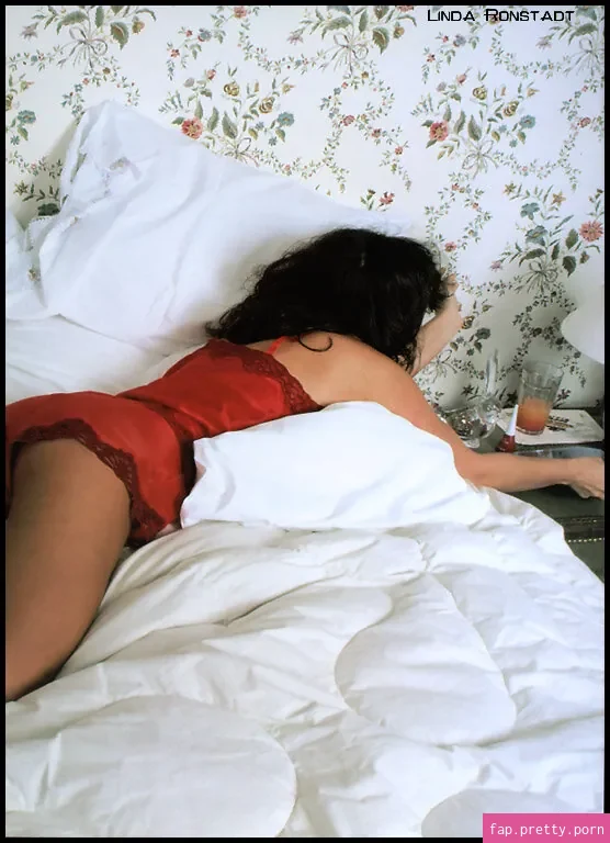 Linda Ronstadt - Photo #01