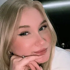 Larissa Srm