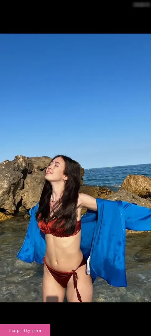 Laura Sophie - Photo #31