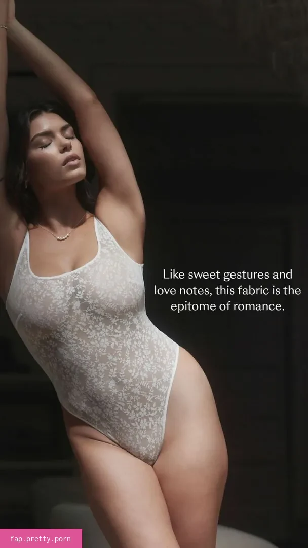 Lauren Searle - Photo #99