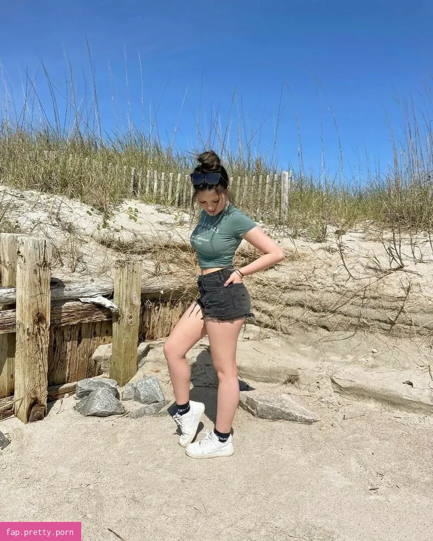 Lauren Suzaanne - Photo #22