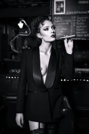 leona.sly