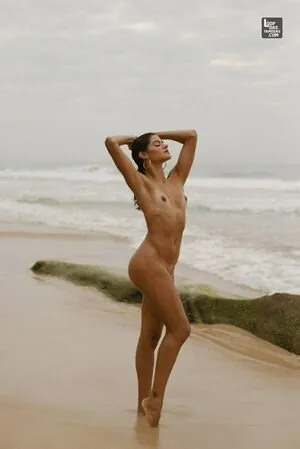 Leticia Salles