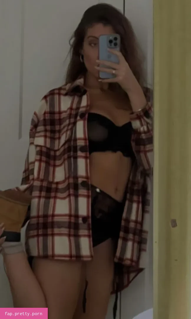 Leyla Sitki - Photo #08