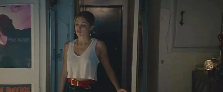Lili Simmons
