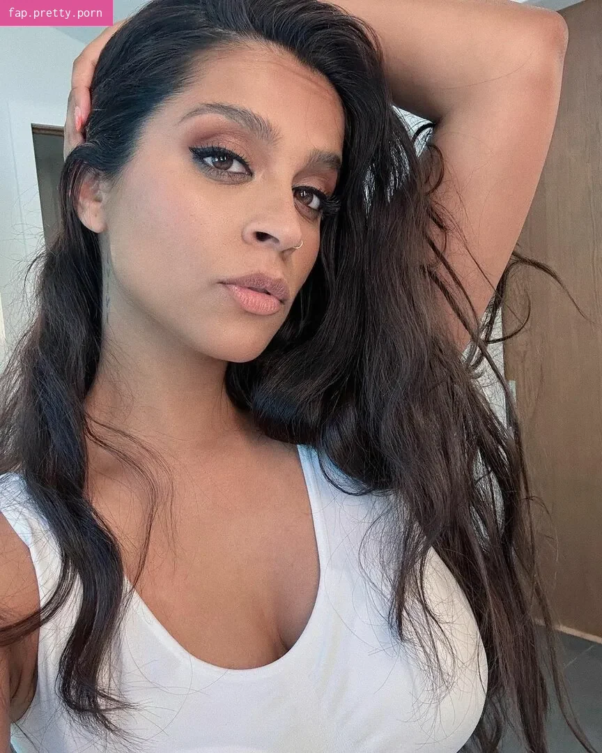 Lilly Singh - Photo #80