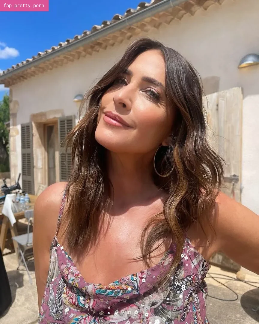 Lisa Snowdon - Photo #85