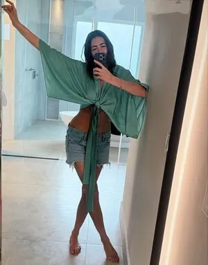 Lisa Snowdon