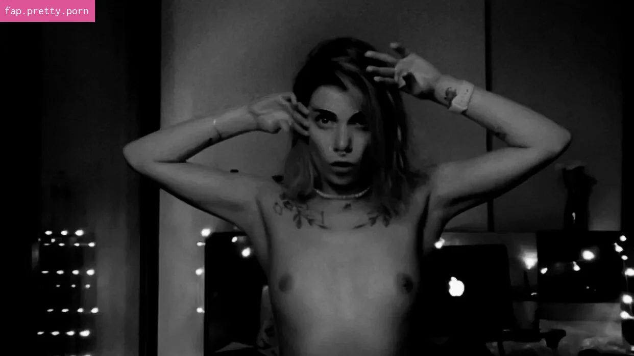Little Satana - Photo #24