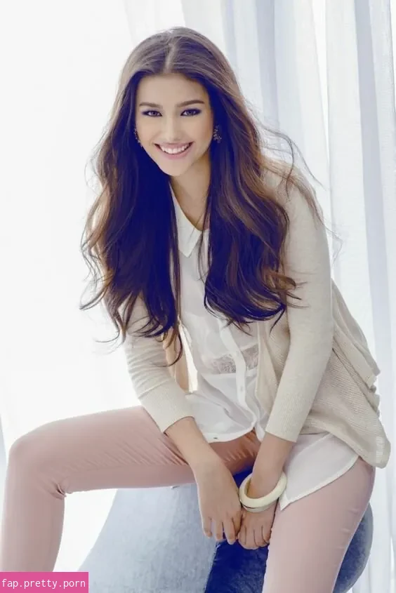 Liza Soberano - Photo #42