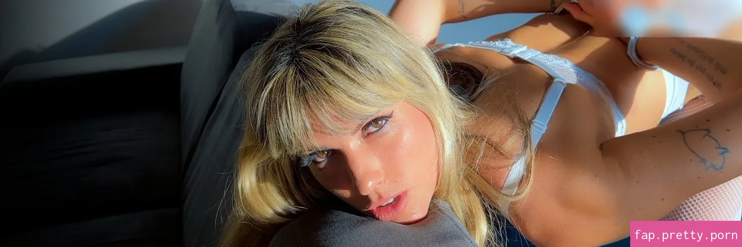 Lola Skky - Photo #01