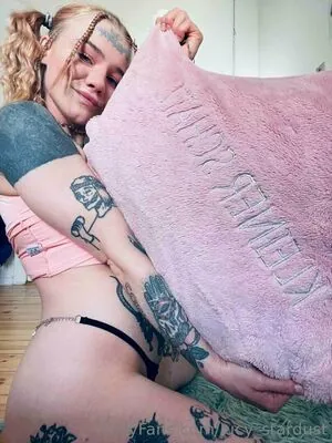 lucy_stardust