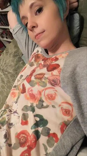Lydia Sweets / Misslydia-sweets / the_bad_millennial