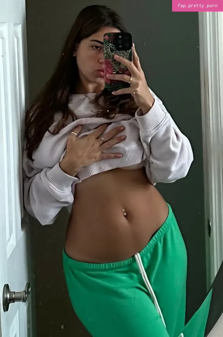 Lyss Savage - Photo #32