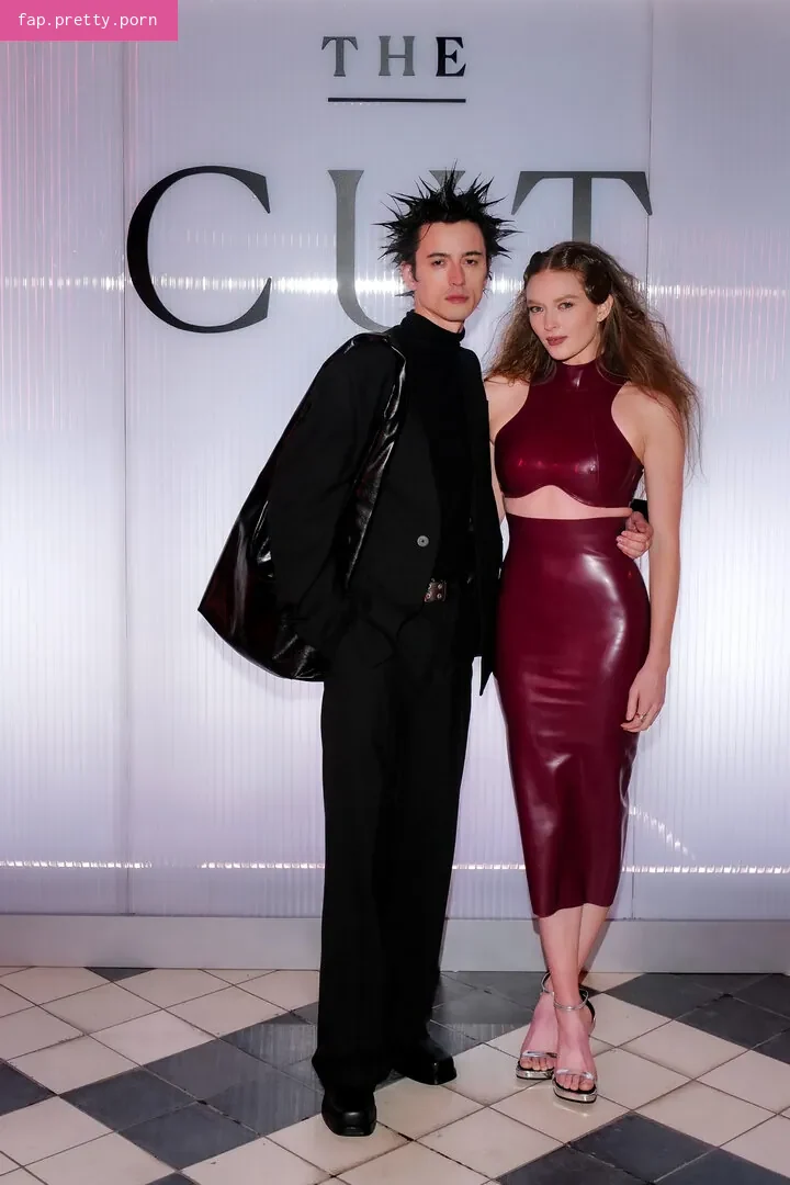 Larsen Thompson - Photo #98
