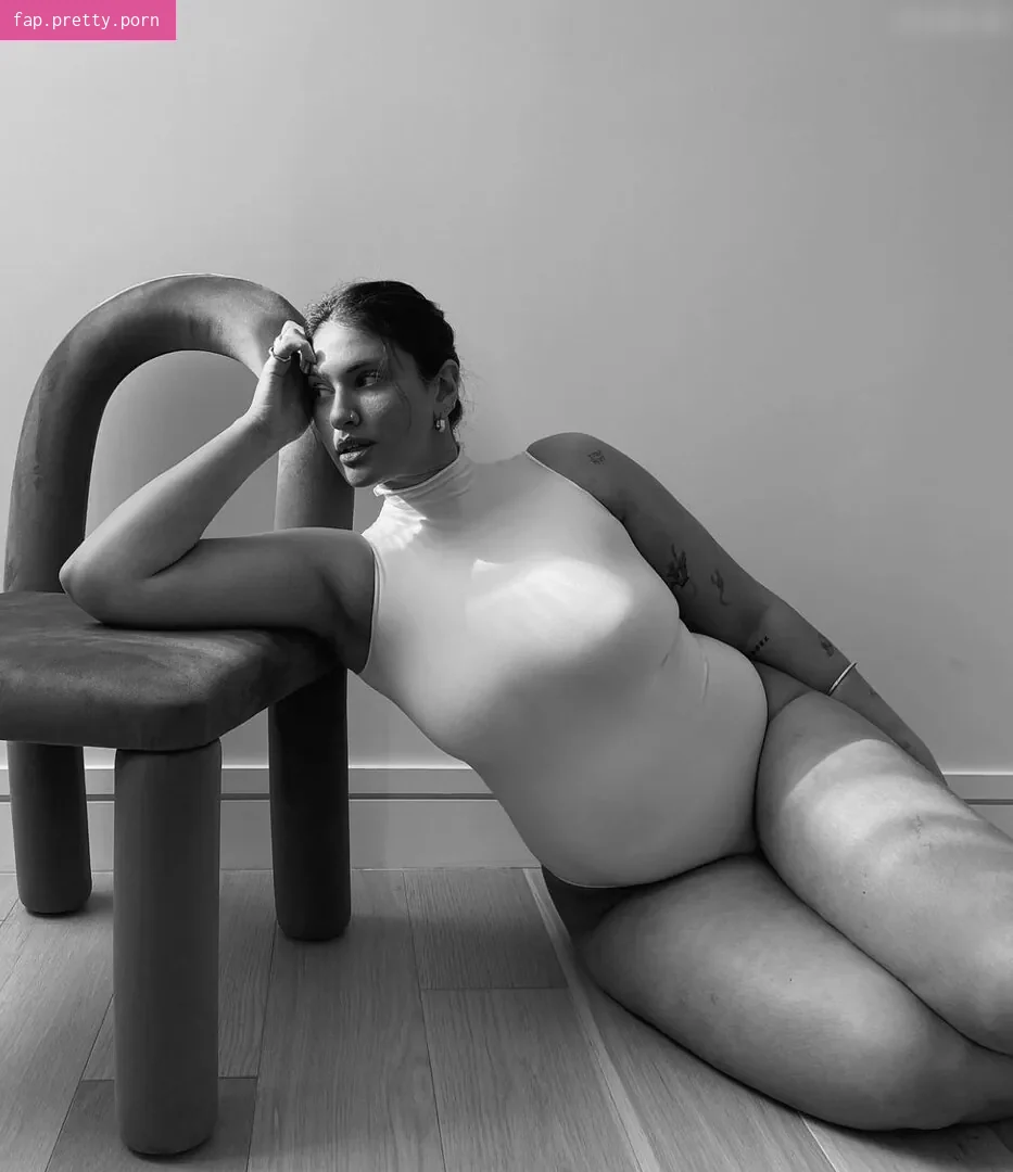 Latecia Thomas - Photo #18