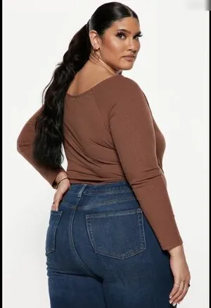 Latecia Thomas content