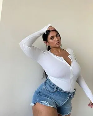 Latecia Thomas