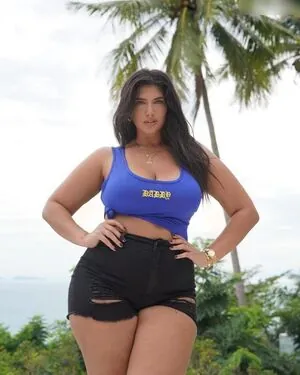 Latecia Thomas