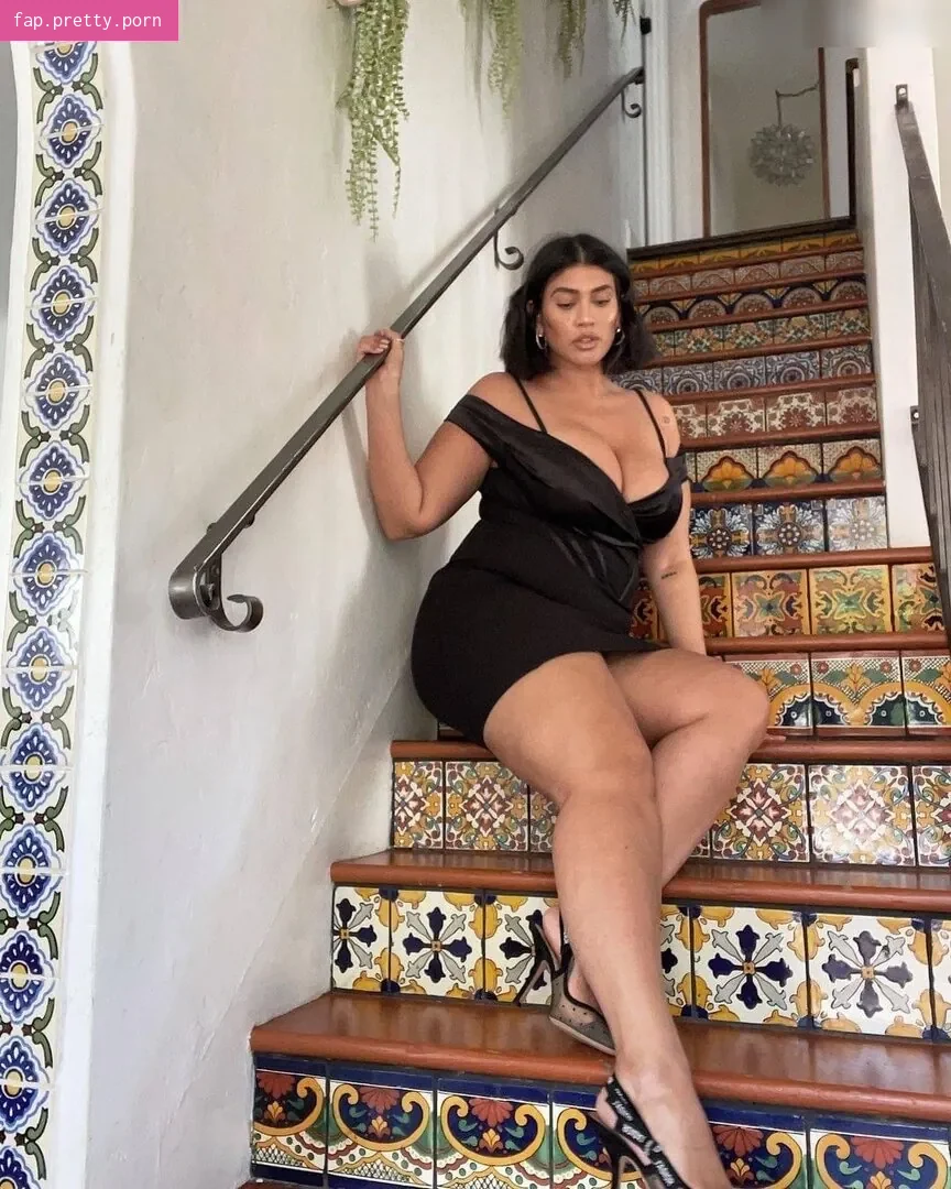 Latecia Thomas - Photo #38