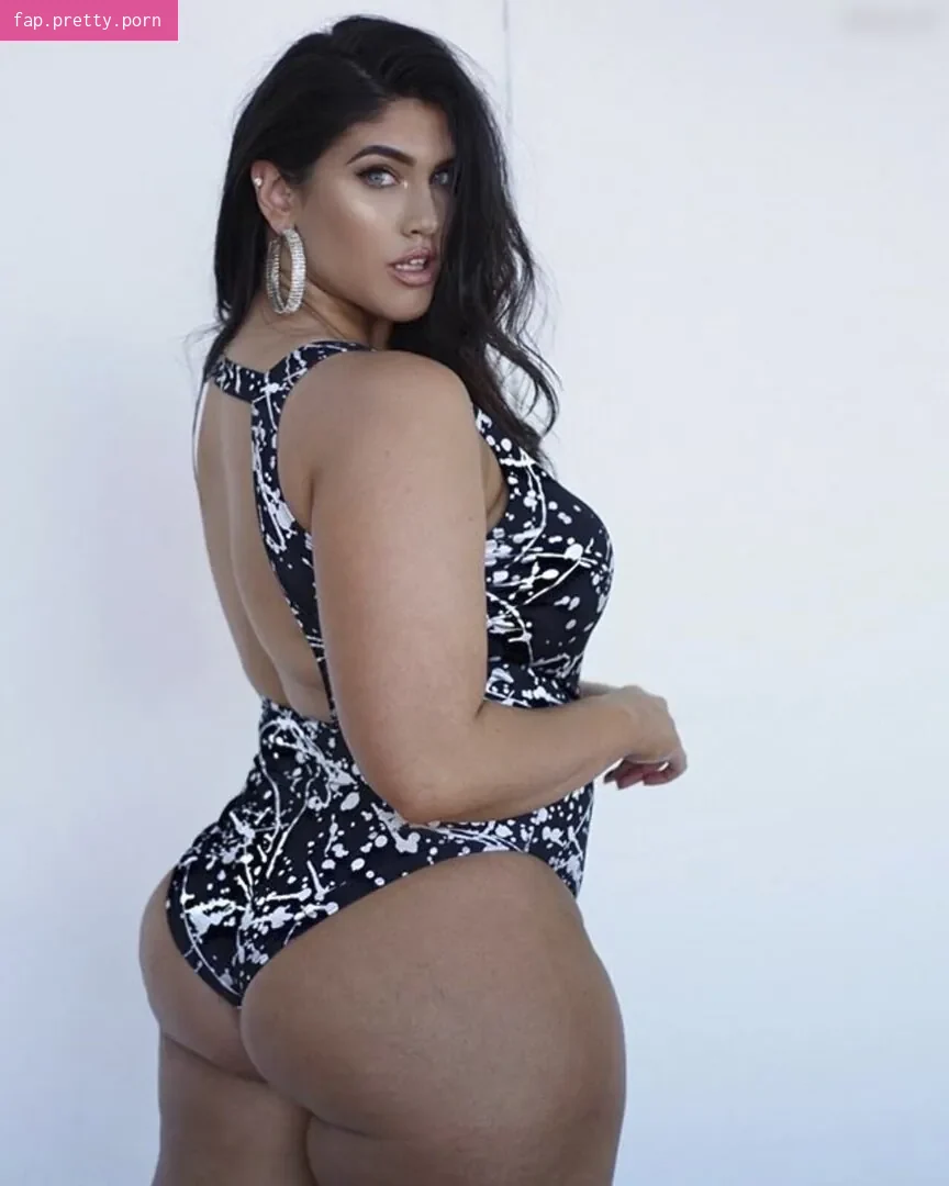 Latecia Thomas - Photo #42
