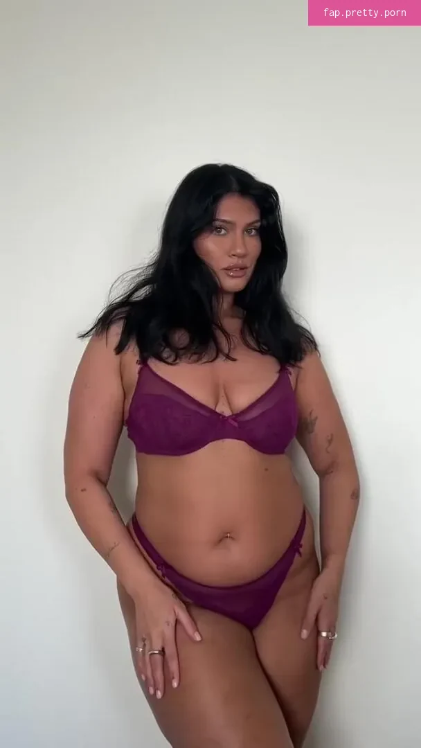 Latecia Thomas content