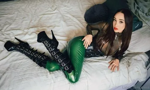 Latex_temptress