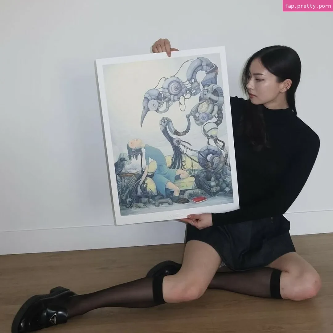 Lauren Tsai - Photo #03
