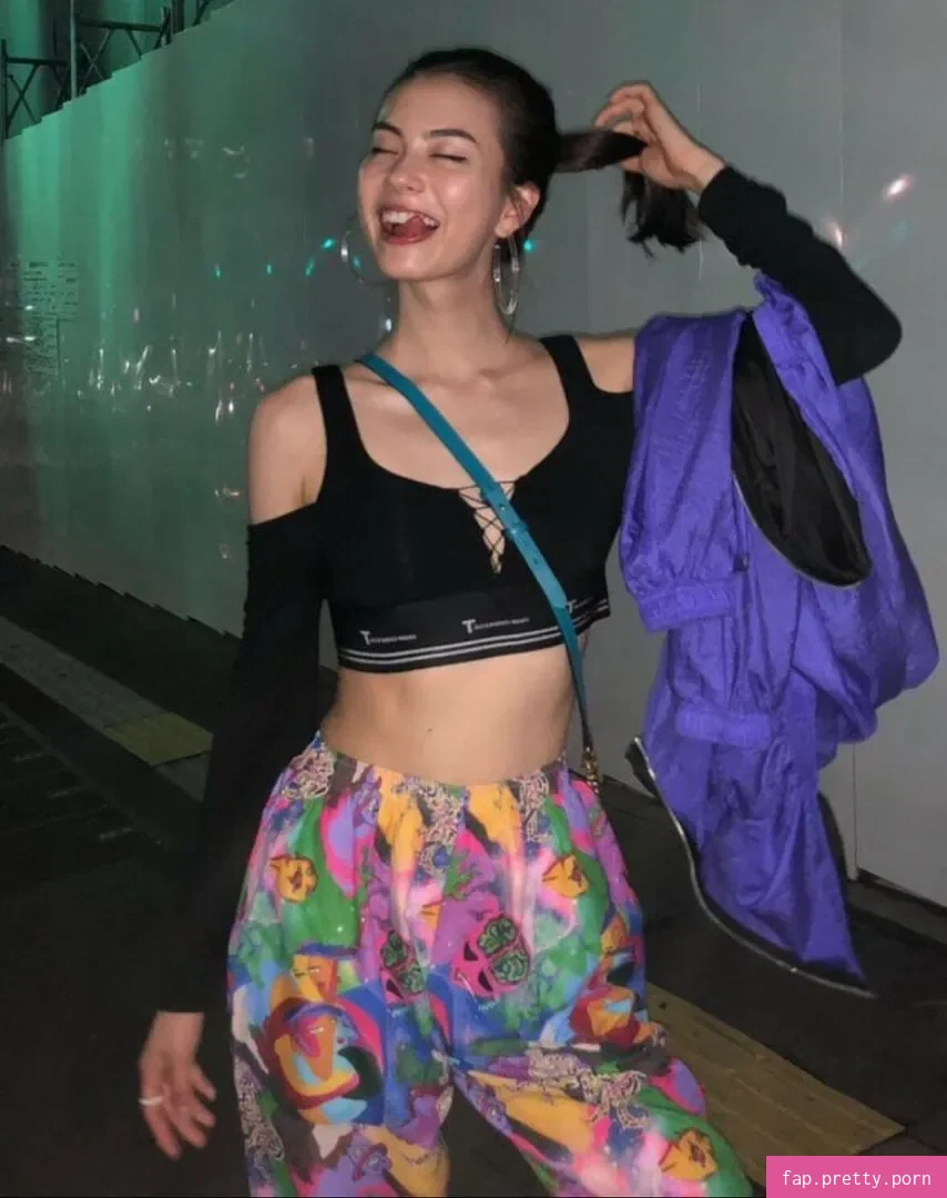 Lauren Tsai - Photo #74