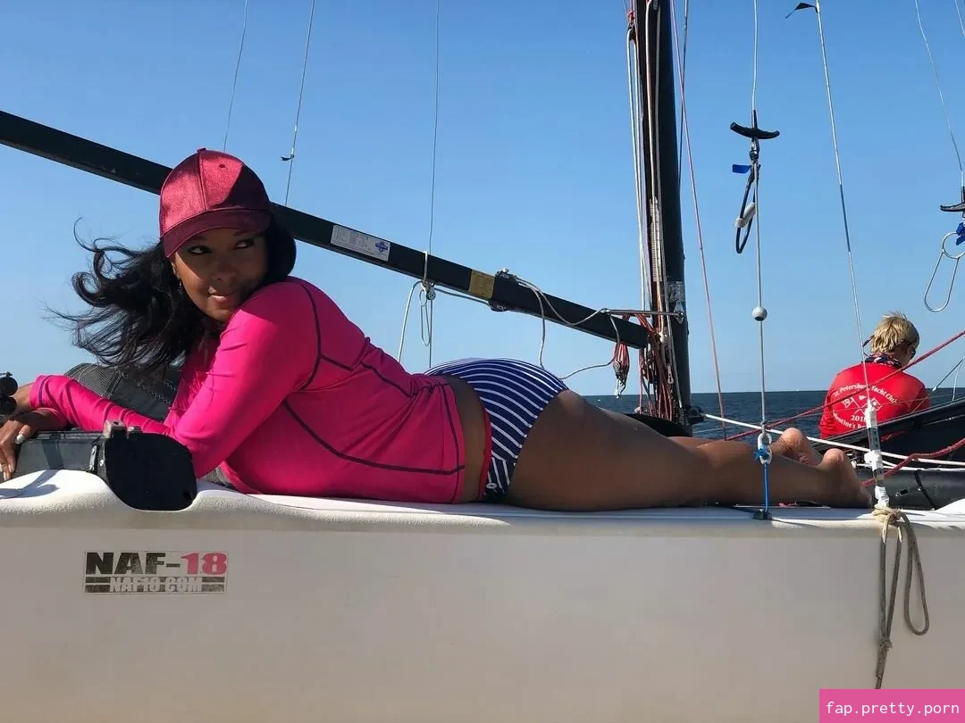 Local TV Presenters - Photo #71