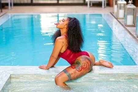 Long Tongue Fetish