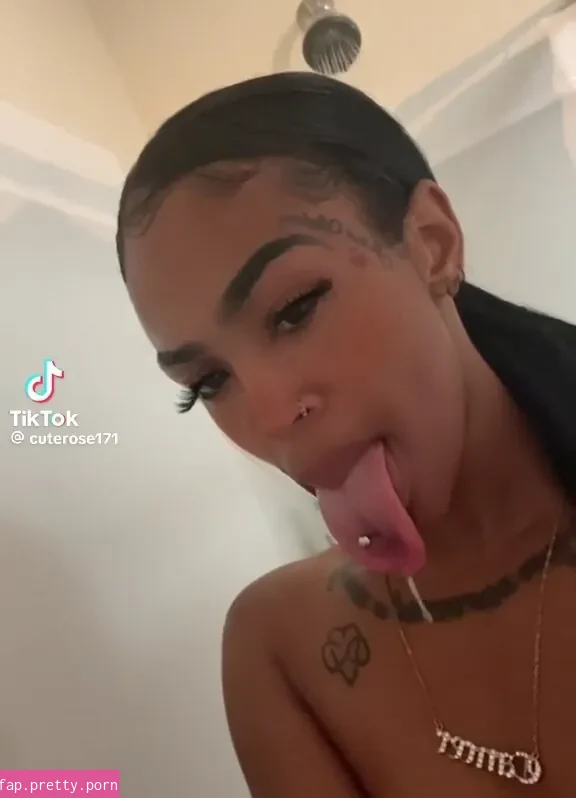 Long Tongue Fetish - Photo #01