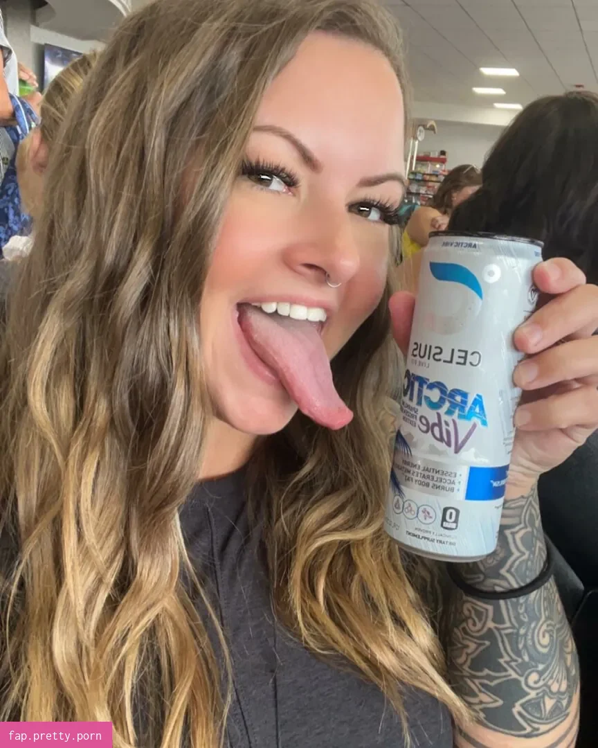 Long Tongue Fetish - Photo #78