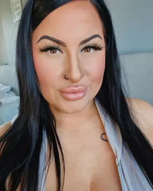 Layla_UK