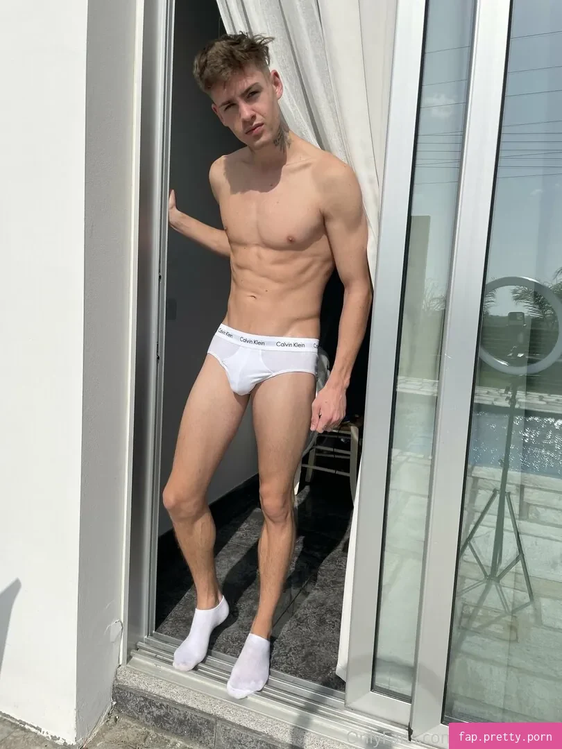 lucashallfree - Photo #03