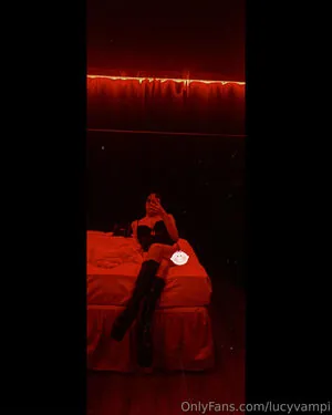 lucyvampi