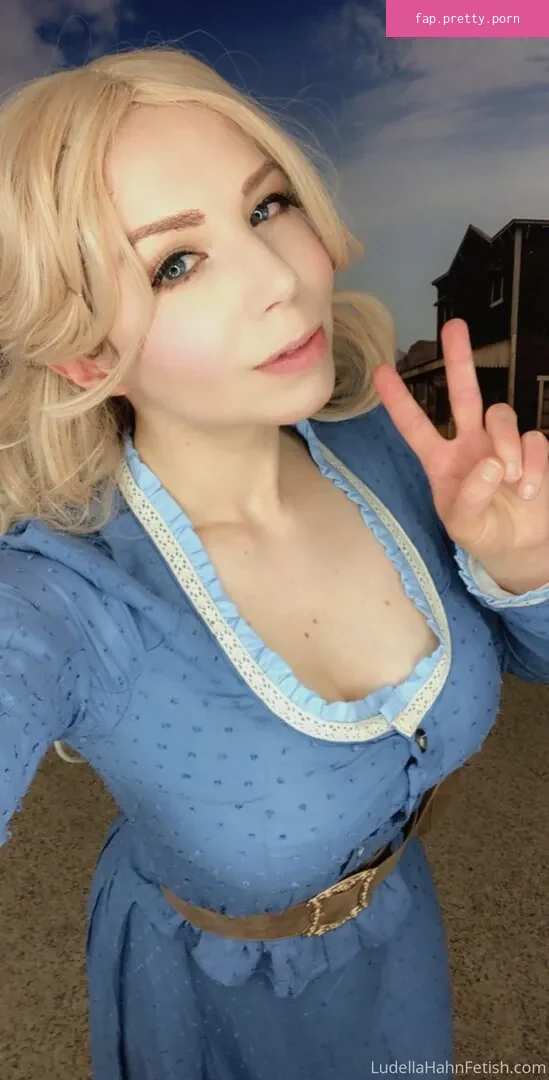 ludellahahn - Photo #55