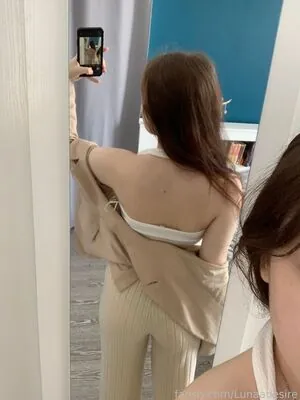 Lunaadesire