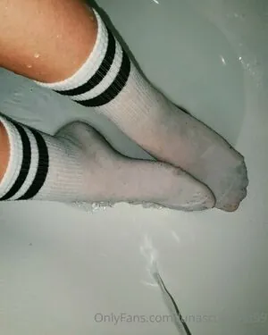 lunascutefeet99
