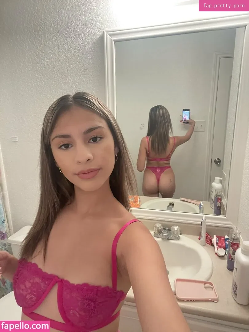 luvelyalexiss - Photo #06