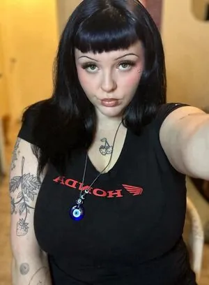 Luvrgirlindi