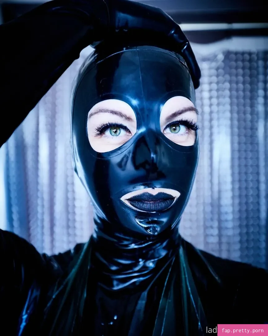 lady_valeskax - Photo #04