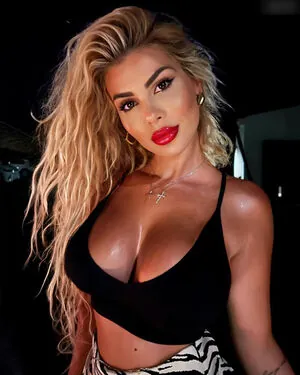 Luana Vjollca
