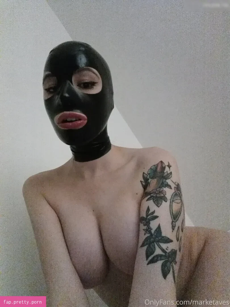 Latex Witch - Photo #24