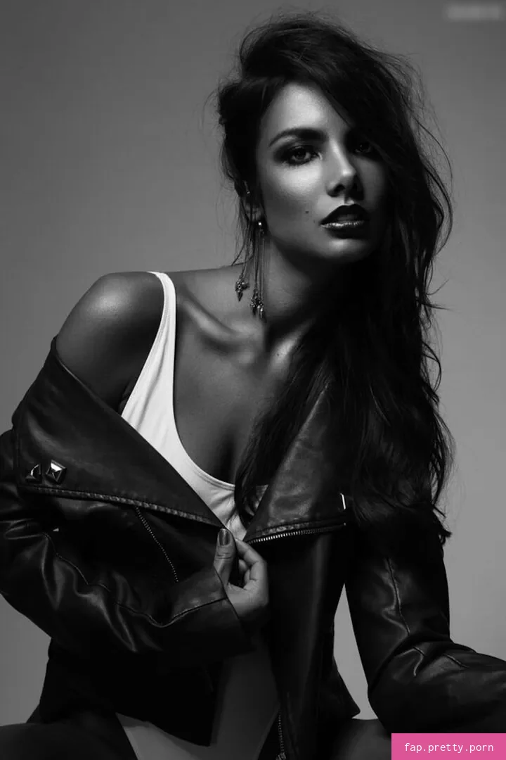 Lea Wagner - Photo #78
