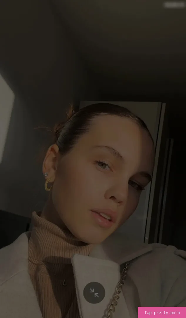 Lexi.wndl - Photo #01